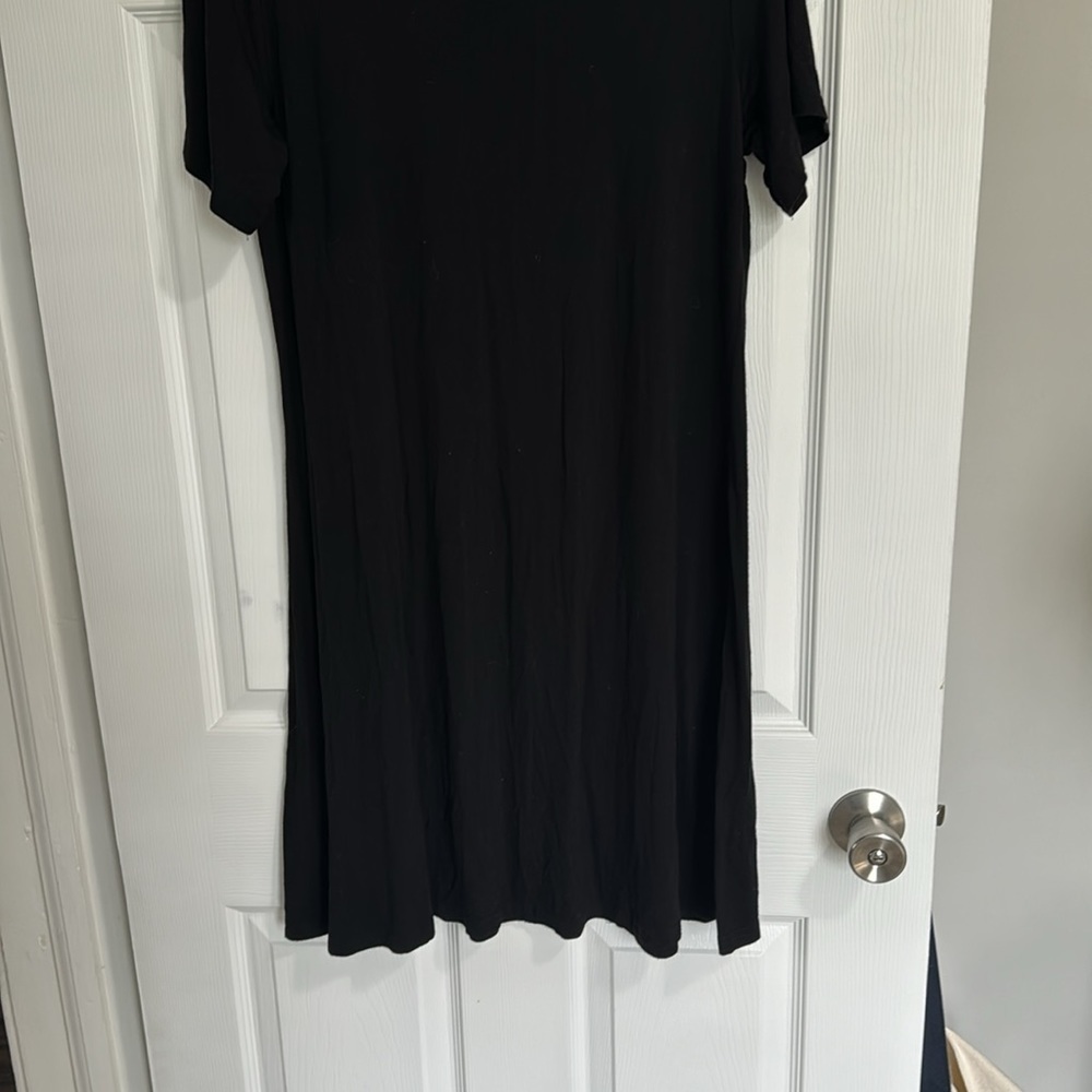 NWOT basic tee dress - Picture 3 of 5